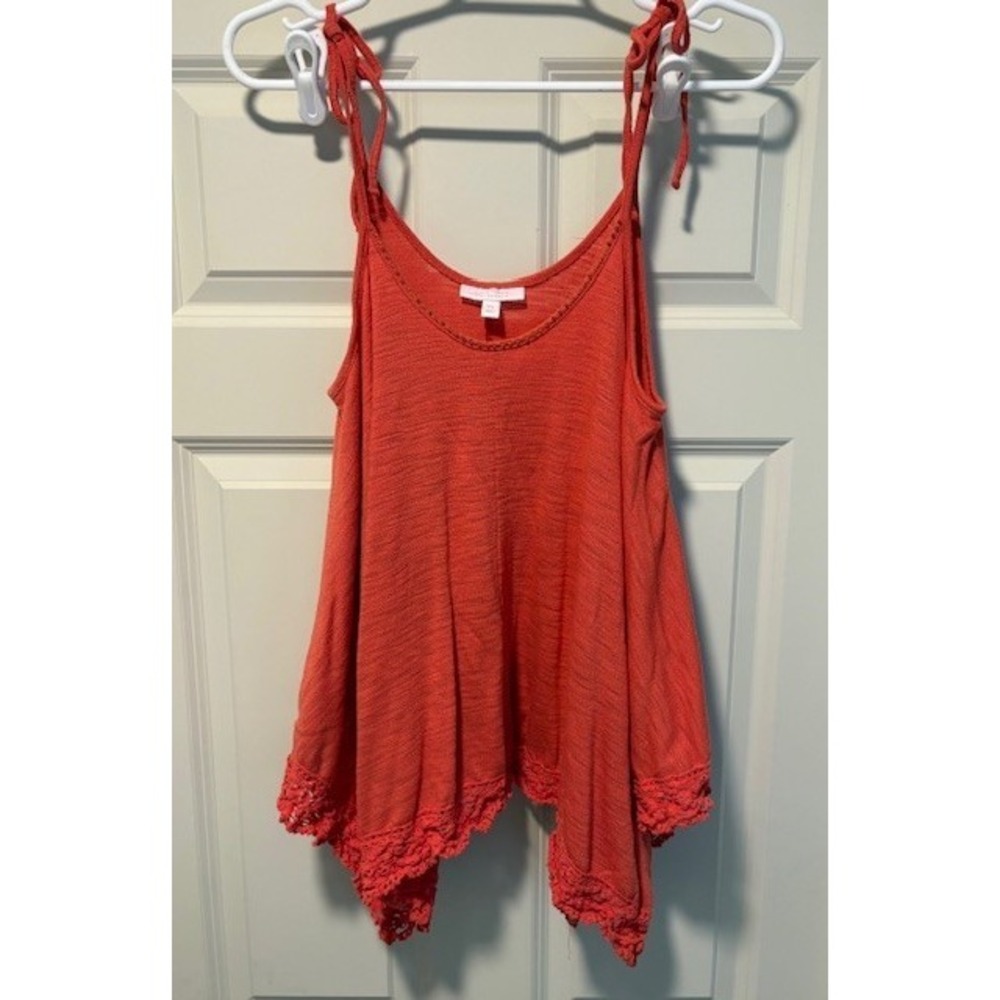 Lauren Conrad coral colored flowy tank womens size M